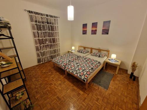Saso Room