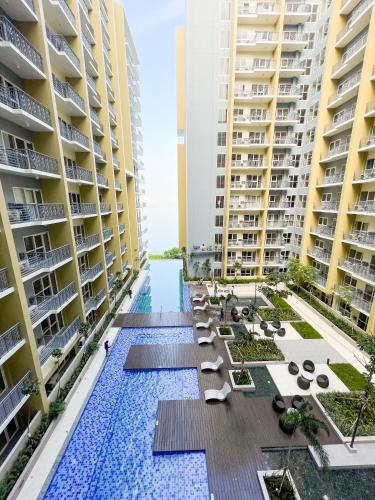 Luxurious 3BR in Manila Bay beside Okada