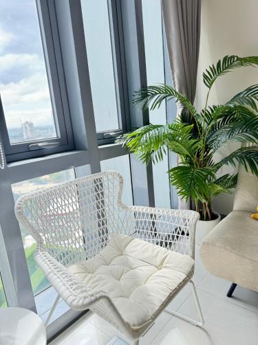 Eastwood Global Plaza Luxury 1Bed Room with 2 Toilets and Laundry Room