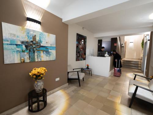 Smart Stay Hotel Station