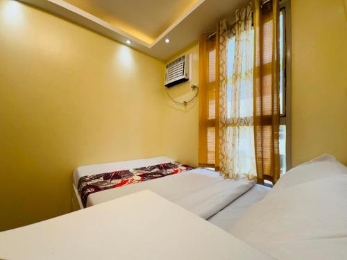 Condo Ferdge's Staycation