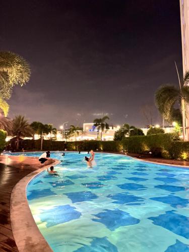 Las Pinas City Cozy Escape