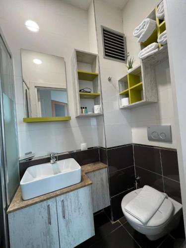 Zin D Home Dudullu Suits