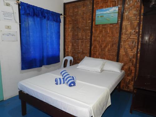 Enchanted River Rock Island Resort