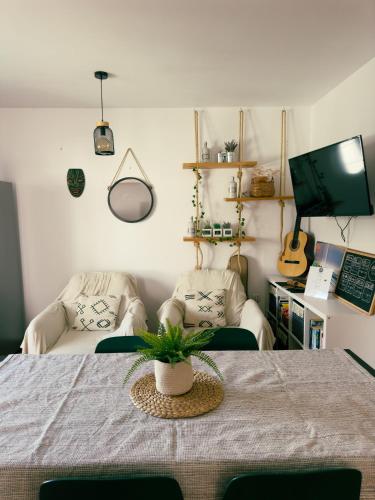 Bedreamer Surf House