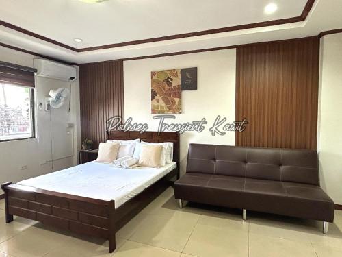 Palmas Transient Kawit