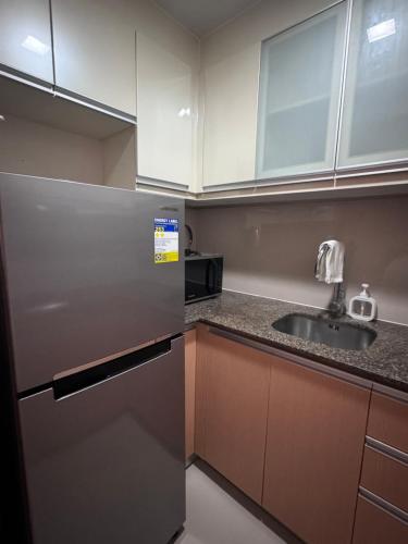 81 Newport Blvd Cluster 4 Unit 10C by Rechelle Nunag