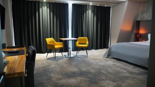 Aniroc Signature Hotel