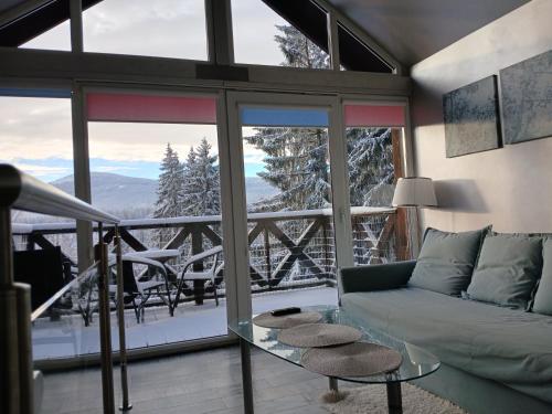 Pensjonat Magdalena - w cichym i spokojnym miejscu - zwierzęta akceptowane, bezpłatny parking