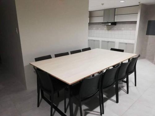 Manila Real Residences 8C