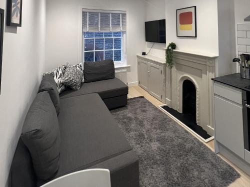 Brighton Square Apartments