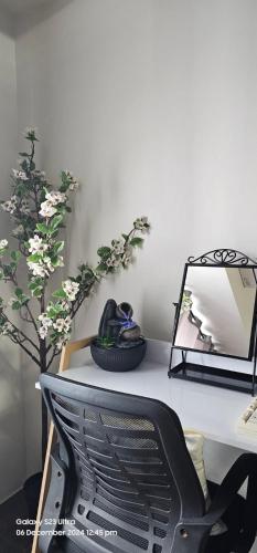 Relaxing Chic Hotel Like with Manila Bay view