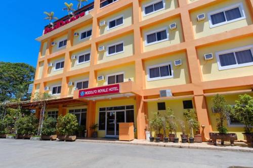 Rodolfo Royale Hotel