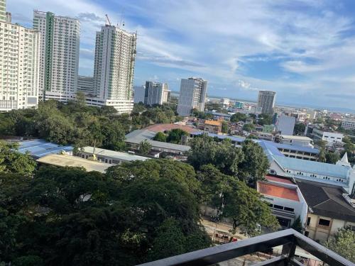 Cebu City Condo Cityscape Grand Tower Ayala center