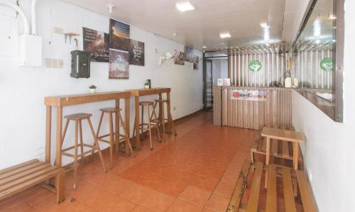 Joy Hostel by RedDoorz