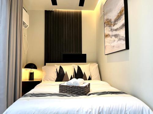 Venice Grand Canal 1BR, Balcony, Pool, Sauna & 5G WiFi, Ste 19