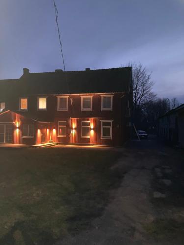 Apartamentai Rusnėje , Nemuno 13