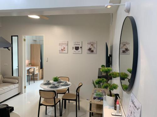 SAL'S Oceancrest Suite