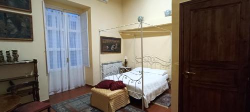 Donna Regina - Bed & Breakfast