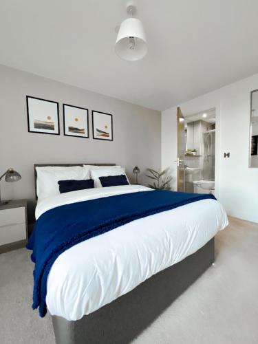 The Panda - Modern 2 Bedroom Apt in Manchester City Centre