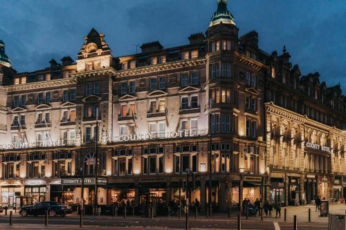 County Hotel