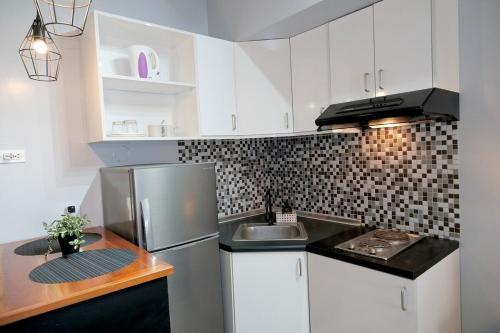 ComfyCabin 1 AT AVIDA TOWERS RIALA IT PARK CEBU CITY