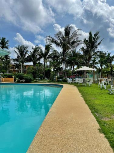 Gold View Beach Resort