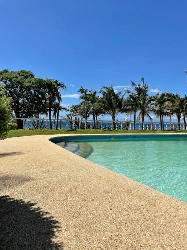 Gold View Beach Resort