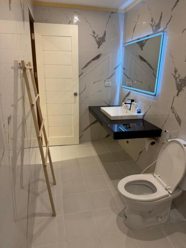 Alona Vida Beach Resort