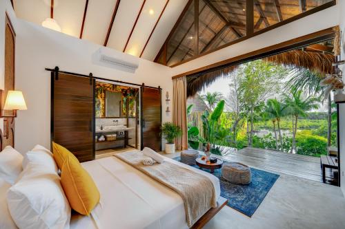 Private Villa with Pool - Kalani River Villas