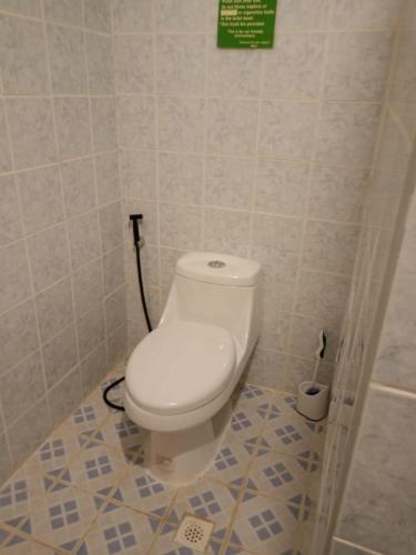 Chelles Guest House And Backpackers