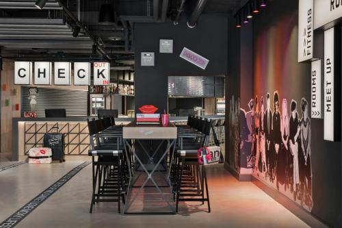 Moxy Düsseldorf City