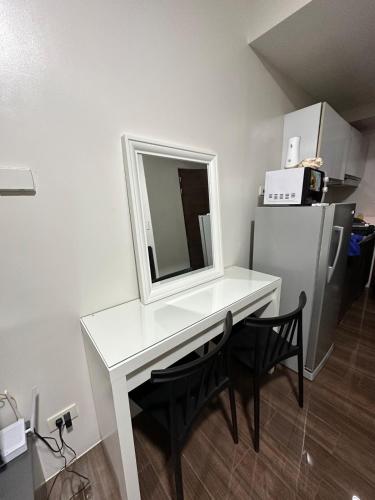 Amenity View at Air Residences Condo, Ayala Ave Makati