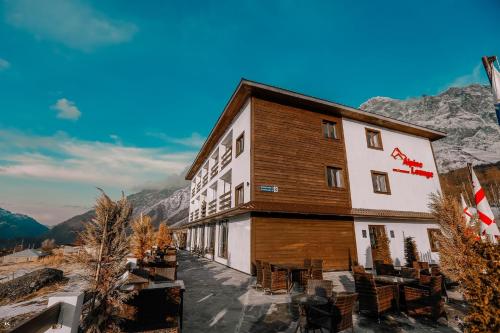 Alpine Lounge Kazbegi