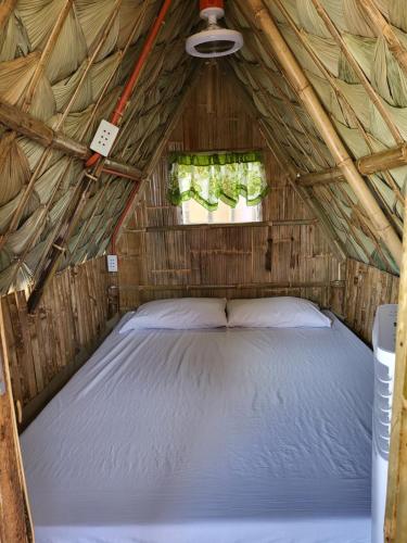 Calatagan's Bahay Kubo