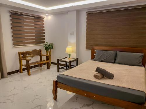 Alfonso HideAway
