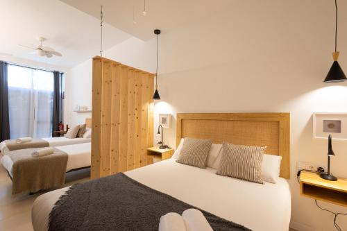 FLORIT FLATS - The Pitiusas Rooms