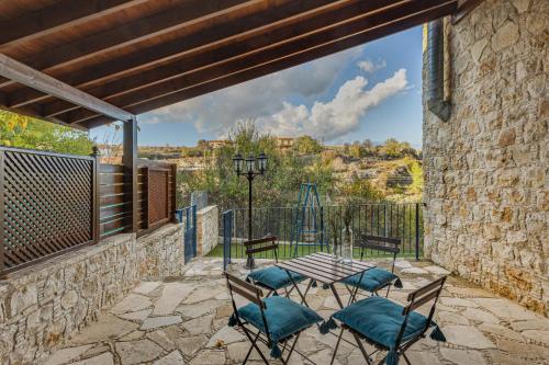 Oinoessa Traditional Boutique Guest Houses