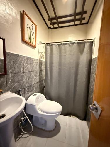 Lolo Bob's Bed And Breakfast