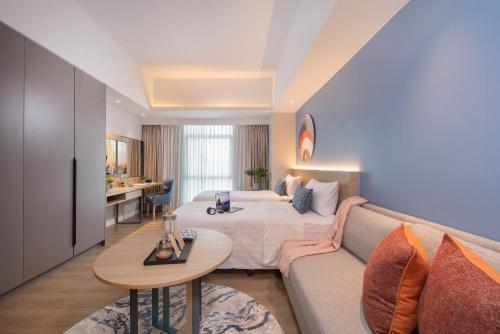 Citadines-Roces Quezon City