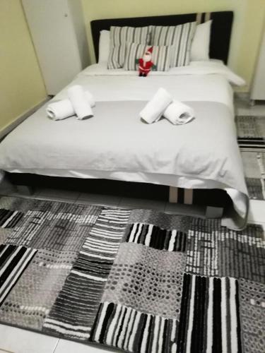 COZZY STUDIO IN NEA MAKRI