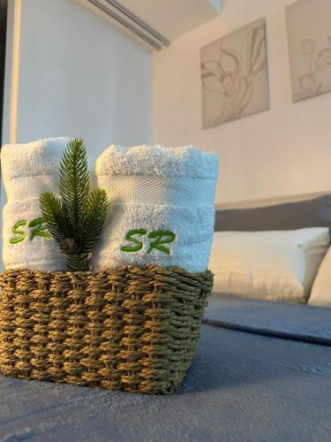 Homely Space at Avida Riala T4 IT Park by Snug Retreat with Pool & Fast WiFi