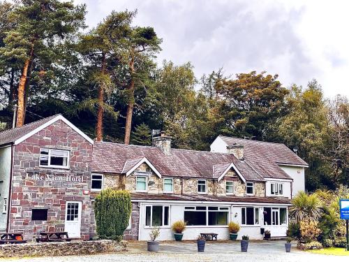 Lake View Hotel