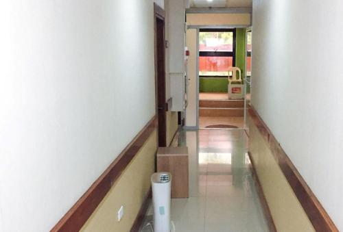 Mbu Suites Bed N Breakfast