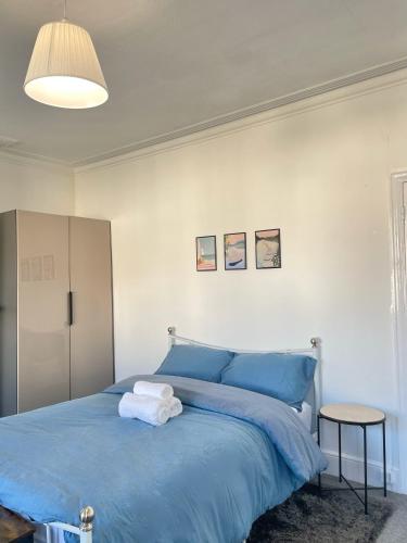 Cosy Double rooms a stones throw from Wembley Stadium