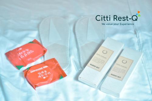 Affordable Stay with Free Pool, Netflix & Wifi Alabang SC2