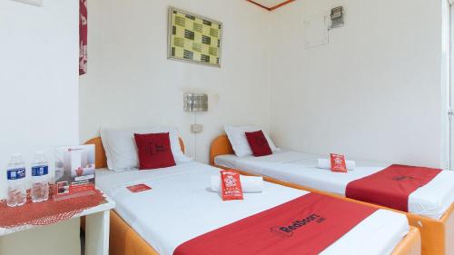 Ritz Place By RedDoorz