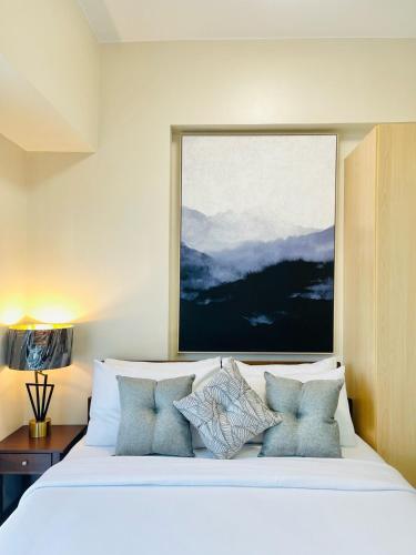 26 Affordable Luxury Studio