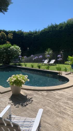 La Demeure Des Alpilles Chambres D'Hôtes