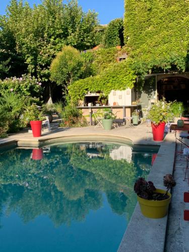 La Demeure Des Alpilles Chambres D'Hôtes